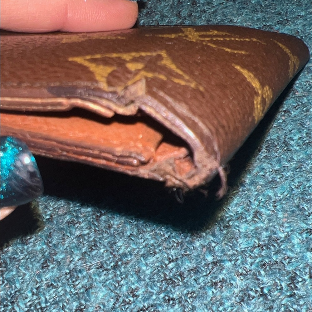 Louis Vuitton Dark Brown Monogram folding wallet - Picture 7 of 13